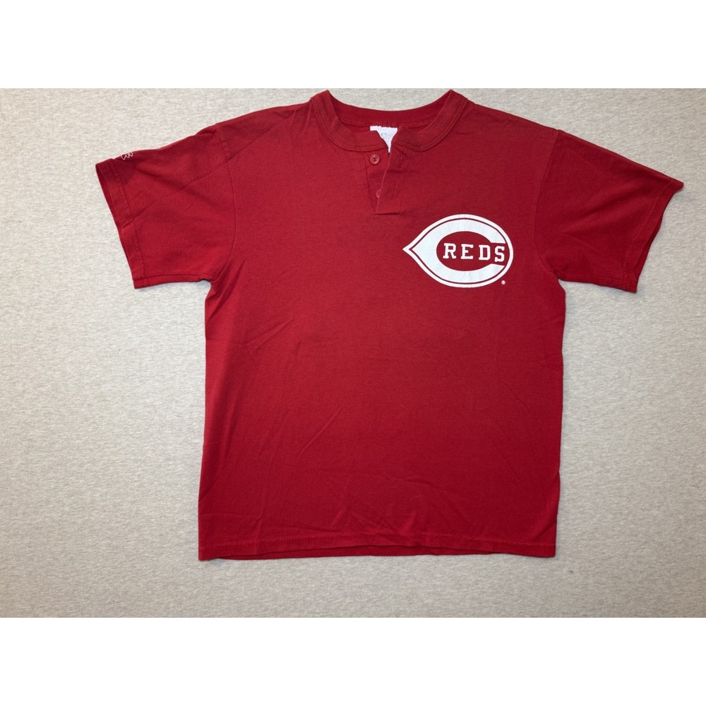 Majestic Genuine Merch. Reds tshirt. Womans Large. color red